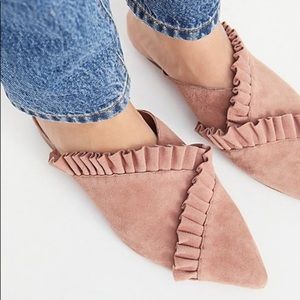 Free People  X Jeffrey Campbell Cleo Ruffle Flat